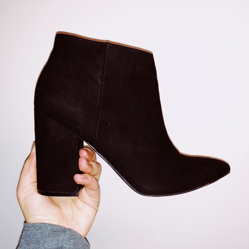 Divided Anckle Boots